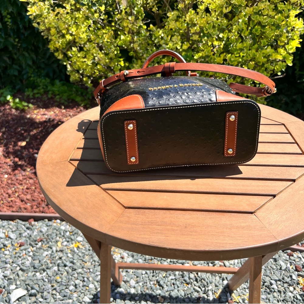 Dooney & Bourke Black and Tan Tote Bag - Picture 6 of 8